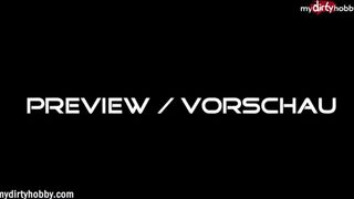 Világos Szőke fiatal nőci sztrapkóban pattan a faszra kint a castingon