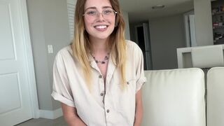 Tomboy lotyóm bebizonyítja, hogy nem lesbi – Lucy Foxx forró háztartási fantáziája scott starkkal