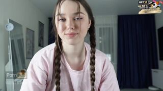 Nevelő tesóm szereti a könyveket és az kuffer szexet - valeria sladkih
